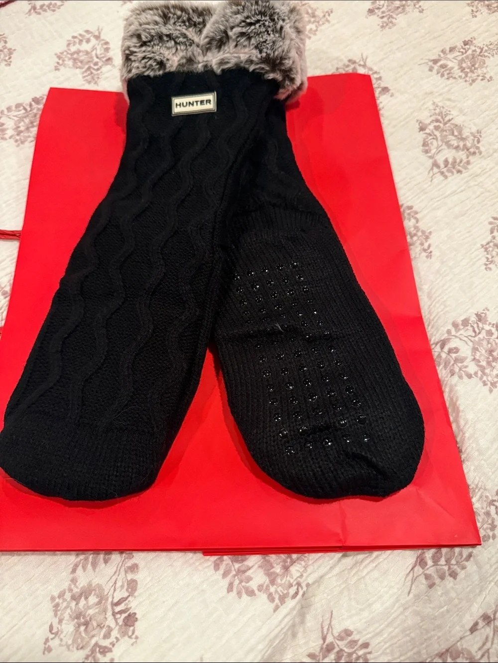 Hunter Black Cable Knit Faux-Fur Cuff Gripper Sock